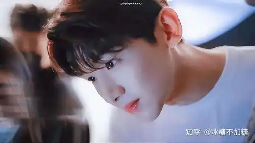 白敬亭图片
