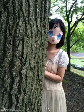 日本2.5次元面罩走红丑女也能卖萌自拍图
