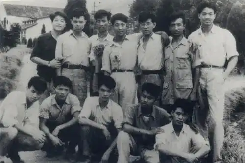 现在的年轻人除了搞钱,还能搞科研吗
