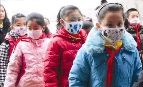 小学生戴口罩去学校上课,家长是否支持
