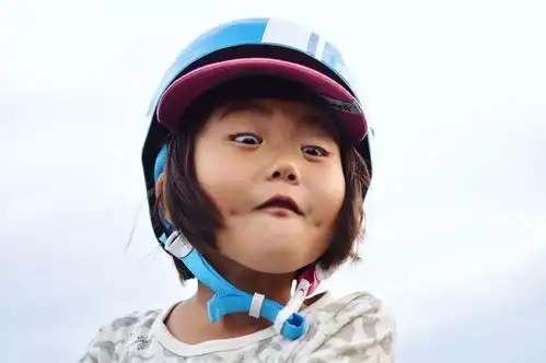 日本一妈妈因狂晒女儿的丑照走红网络网友是亲妈吗哈哈哈哈哈
