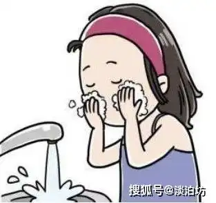 经常熬夜皮肤干燥粗糙浮肿黑眼圈,要怎么护肤保养
