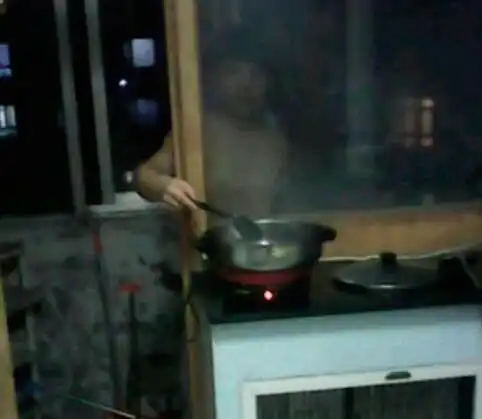 搞笑图片幽默段子笑话美女,你这算不算笑里藏刀
