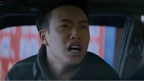 黑社会气场十足,上来就让别人叫二哥,笑里藏刀太可怕了
