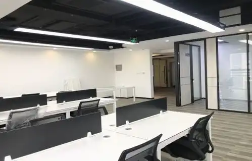 时代财富天地精装房源随时可看带全套家具
