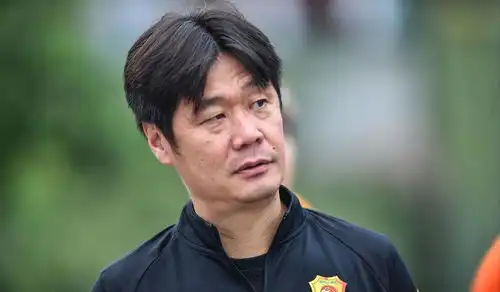 意外李霄鹏能力得到亚冠官方认可,未来将带武汉队走出低谷
