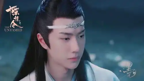 陈情令蓝湛偷摘莲蓬送给魏婴,这几个表情太可爱了
