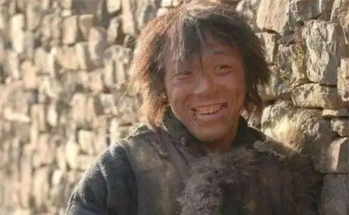 刘德华一手捧红的明星,前3位都知恩图报,最后一位却忘恩负义