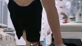每天三十秒练腹肌,教你练出一整块
