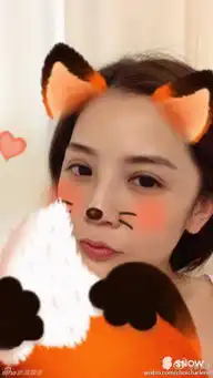 组图阿sa萌小鹿忽变如花大双眼皮抢镜
