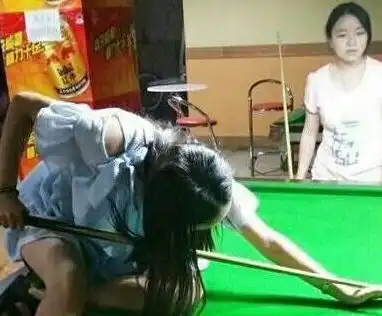 智伤越严重,搞笑越从容
