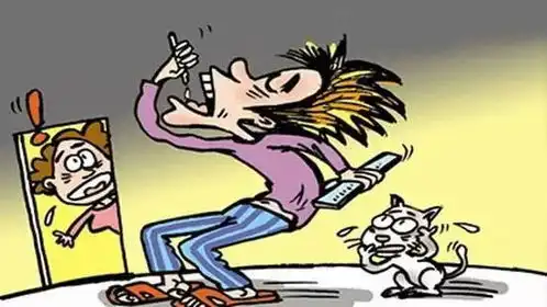 最美警察评选何振荣喜爱登门找活的异乡警哥
