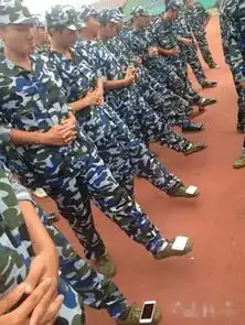 搞笑图片看完不笑的你以为我会信
