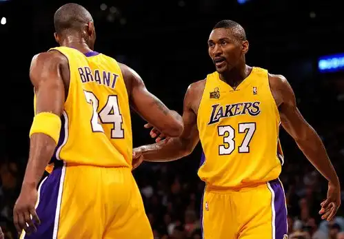 东契奇季后赛半场砍下25,与nba历史名宿艾弗森并列第六卢卡东契奇嘻哈总冠军波士顿凯尔特人湖人艾伦艾佛森艾弗森手机网易网
