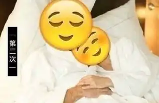 搞笑趣图gif两只单身狗街上偶遇,一个眼神包含千言万语
