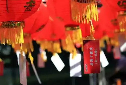 元宵节快乐说说你的家乡有哪些习俗
