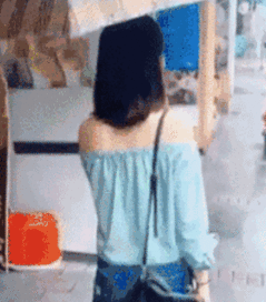 凌晨路边突然窜出个壮汉,一下子把他搂进怀里台州小伙子吓懵了
