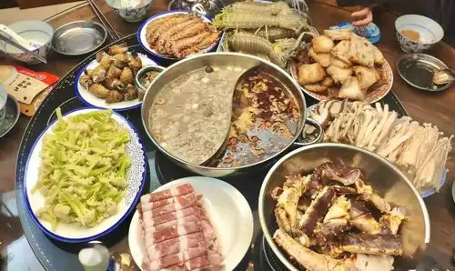 干饭人过年吃点啥新年福利等你领取
