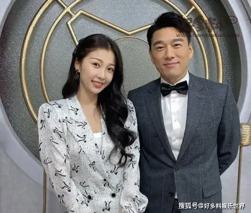 王耀庆虞书欣什么关系王耀庆真的是虞书欣的舅舅吗
