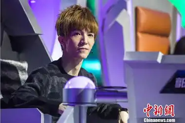 郭敬明受选手亲睐崔永元遇冷显尴尬组图
