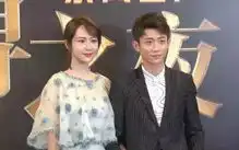 杨紫为张一山庆生,晒表情包说陪你一起拿奥斯卡
