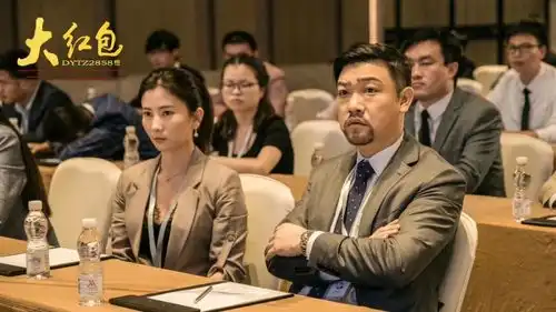 大红包爆笑情节辛辣讽刺李克龙打造2021年第一黑马
