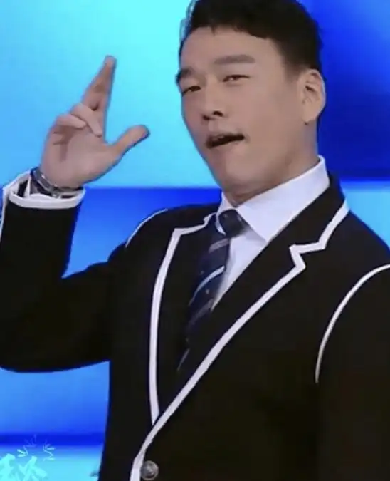 虞书欣发文为舅舅王耀庆庆生,有谁留意她的配图也太搞笑了吧
