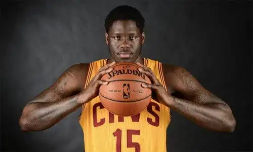 nba5大水货状元夸梅布朗打脸乔丹,骑士选中最礼貌状元
