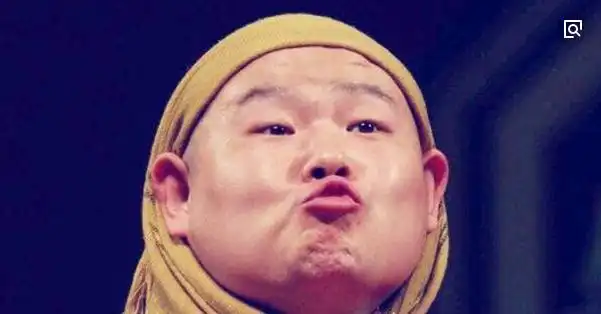 岳云鹏生日微博晒搞笑表情,网友小岳的微博永远充满欢乐
